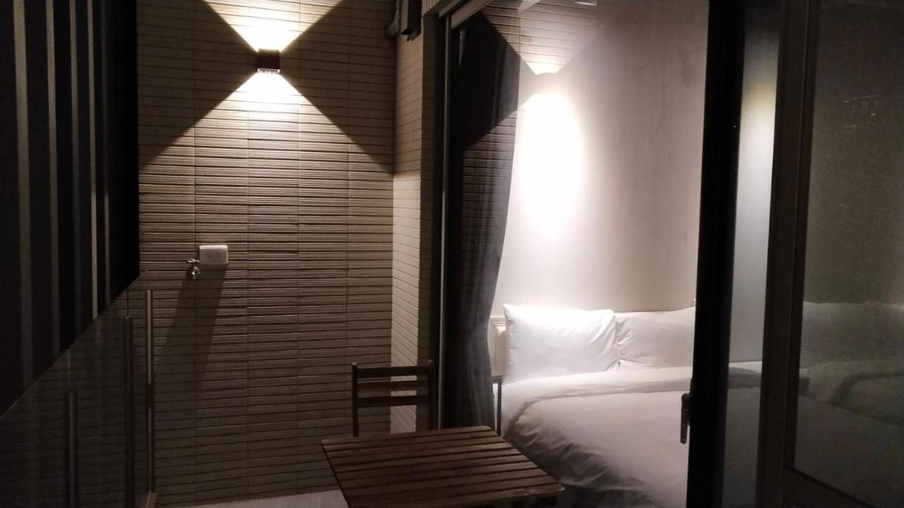 想想逢甲 Shine Residence Taichung Exterior foto